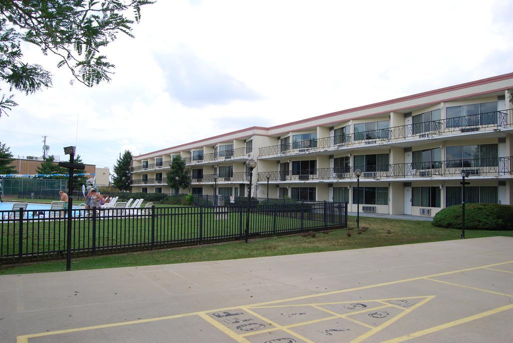 Lancaster Family Resort Smoketown  Esterno foto